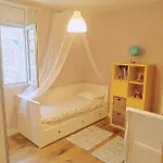 Сasa de vacaciones House With Pool Near Park Guell Barcelona
