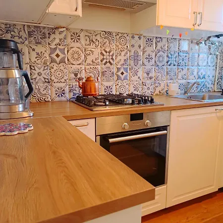 Ferienhaus House With Pool Near Park Guell Barcelona